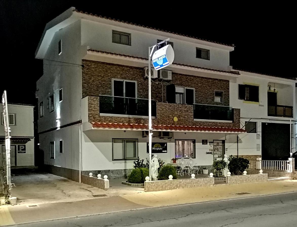 Hostel Boutique Marisol Monte Gordo Ngoại thất bức ảnh