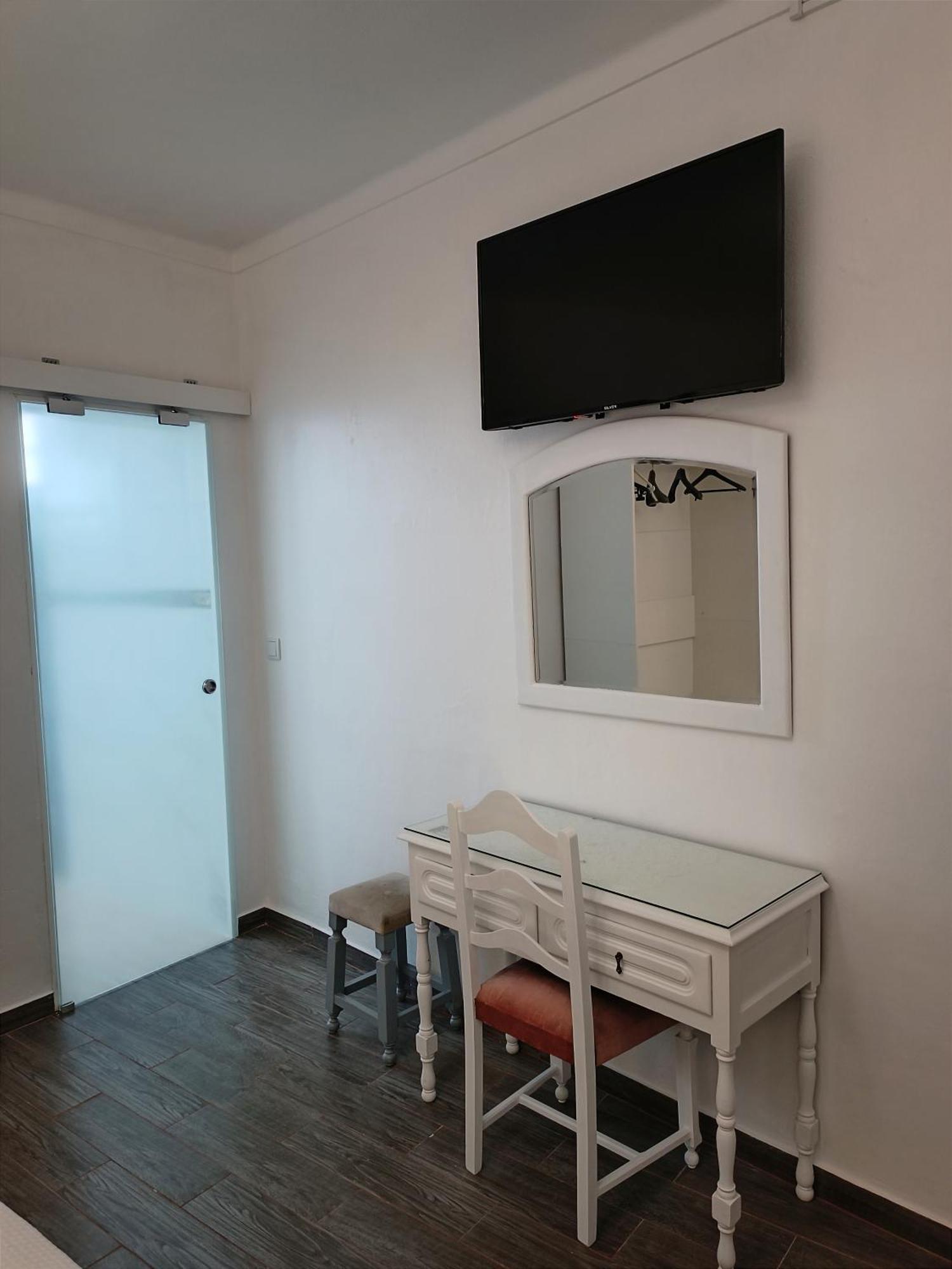 Hostel Boutique Marisol Monte Gordo Ngoại thất bức ảnh